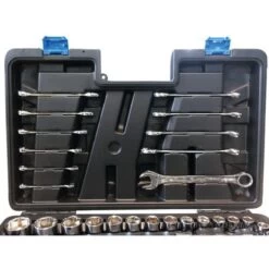 62-piece Tool Set - Manutan