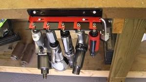 49960 LOCKING AIR TOOL HOLDER