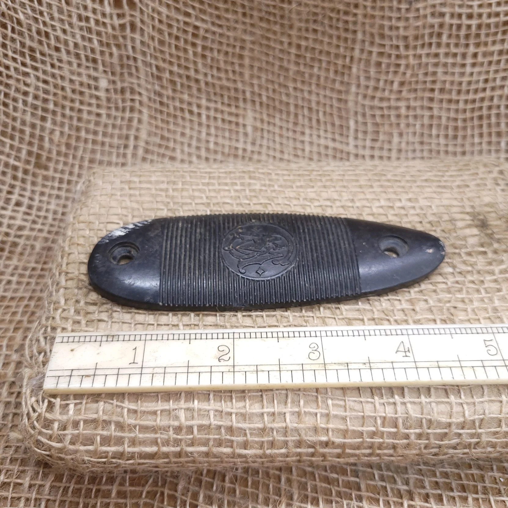 Smith & Wesson Model 916-T Buttplate